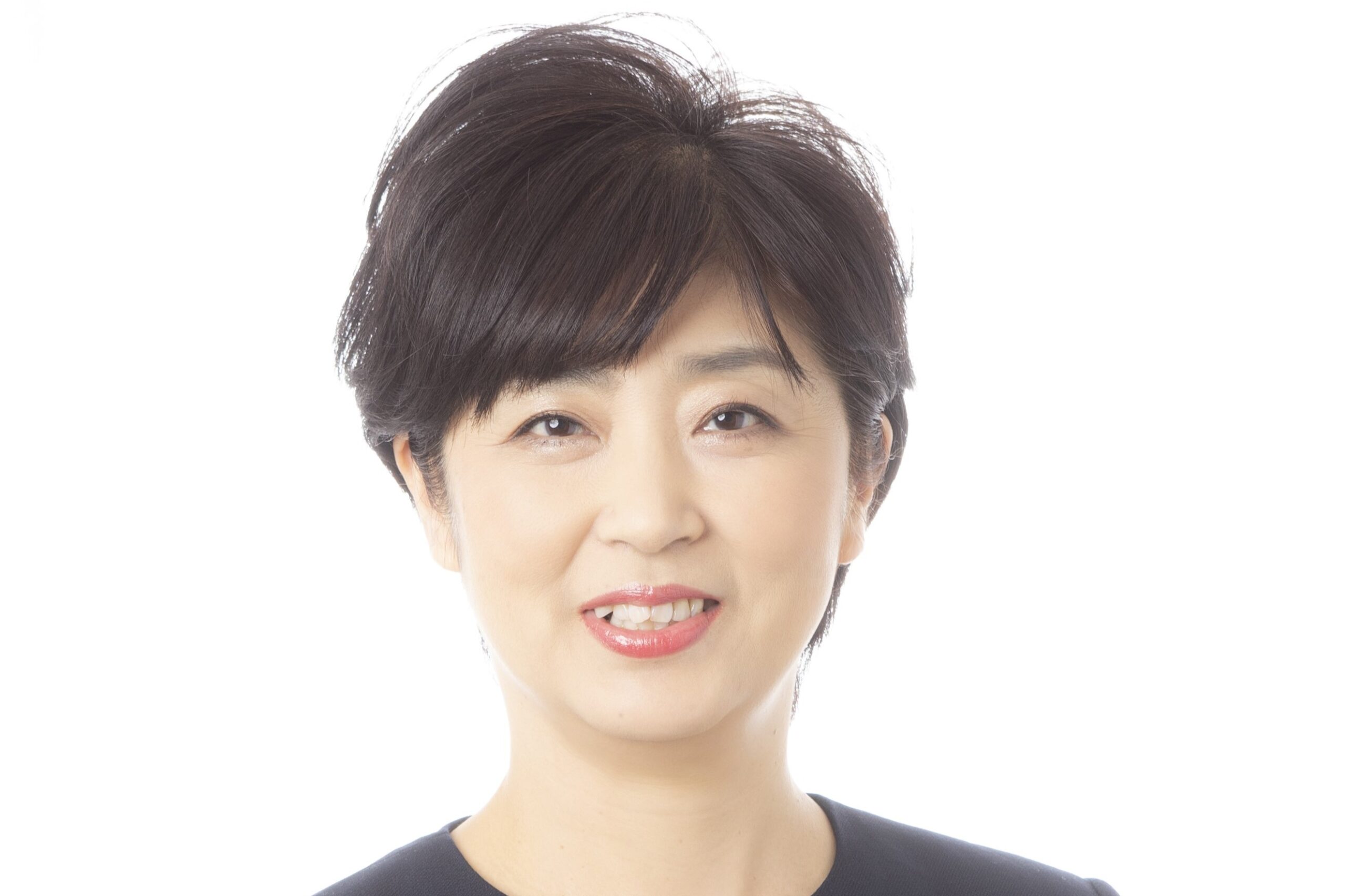 宮木恵美子 (EMIKO MIYAKI)